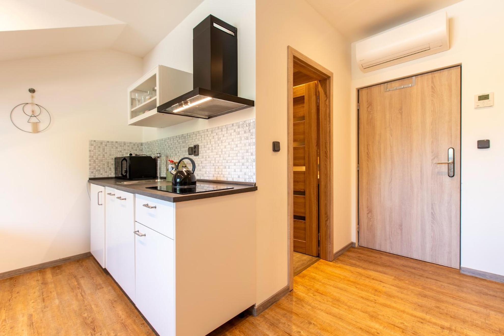 Restaurace Hotel Praha Nizbor Екстер'єр фото