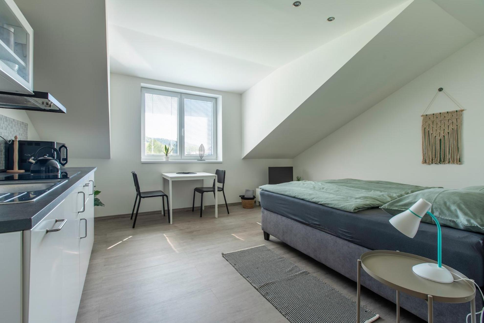 Restaurace Hotel Praha Nizbor Екстер'єр фото